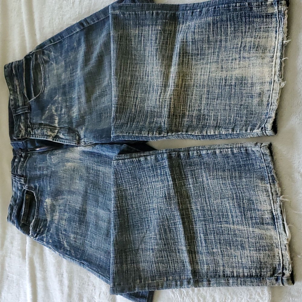 Leeman - Picture 3 of 10